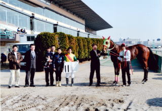 地方競馬共有馬主クラブ ビッグダディオーナーズクラブ ニュースメーカー 地方競馬共有馬主クラブ・ビッグダディオーナーズクラブ・大井競馬場 馬主 ニュースメーカー