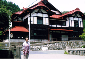 �p�L�O�s���M�������[�O�ɗ��Љ�҂̎ʐ^