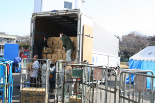 �x������