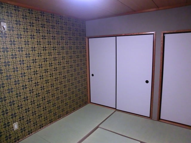 ハイツモトエ　201号室