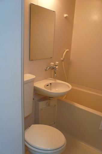 カーサレヴィ~学生さん向けアパート