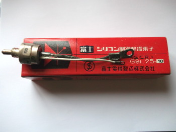 シリコン制御整流素子(scr)"