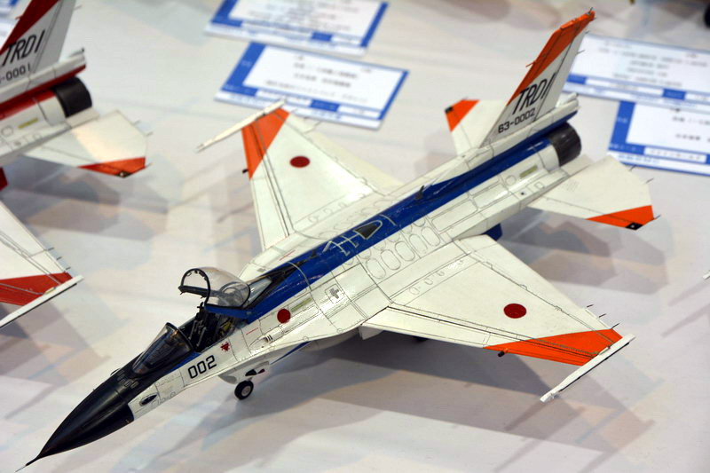 xf2b