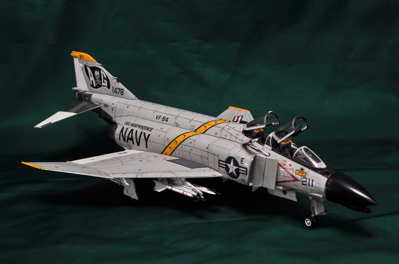 f4b_vf84-7.jpg